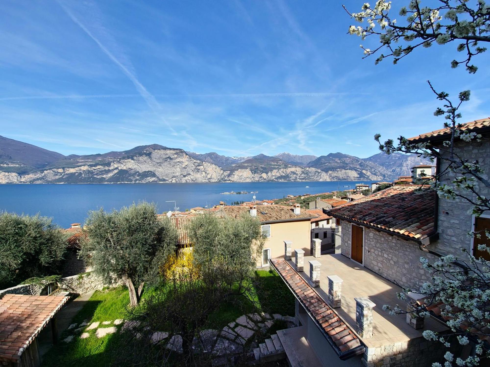 Casa Antico Borgo - Appartamento 1 Assenza di Brenzone Eksteriør bilde